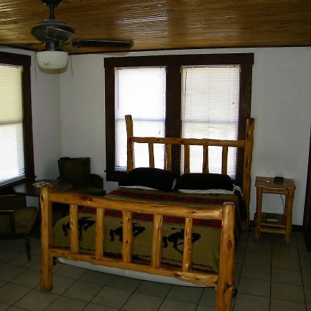 River Front Motel Bandera Zewnętrze zdjęcie